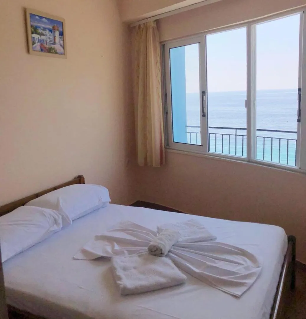 Emily'S Hotel Himarë