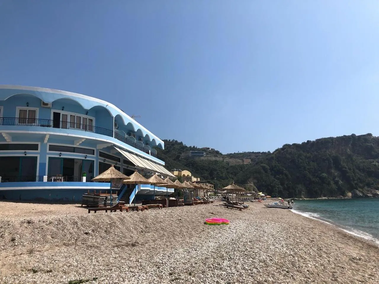 **  Emily'S Hotel Himarë Albanie